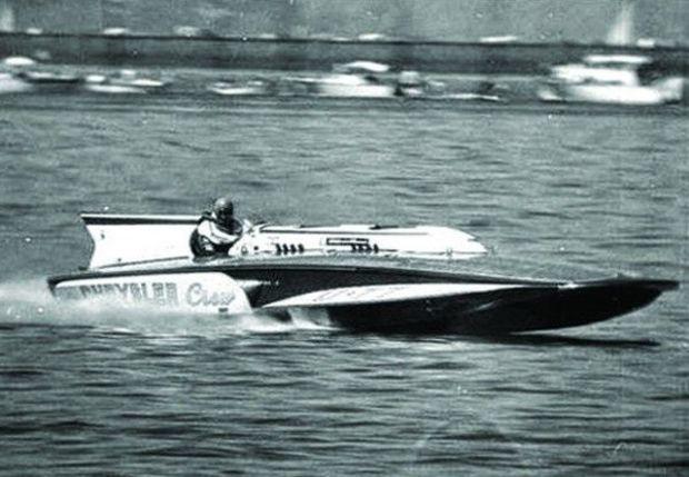 Miss Chrysler Crew Unlimited Hydroplane built by Henry Lauterbach.