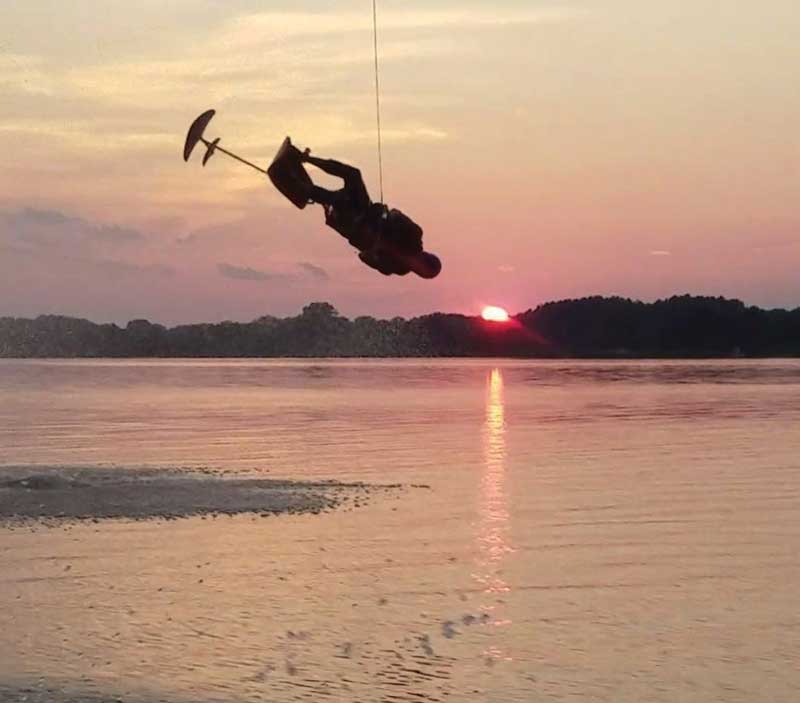 waterskiing