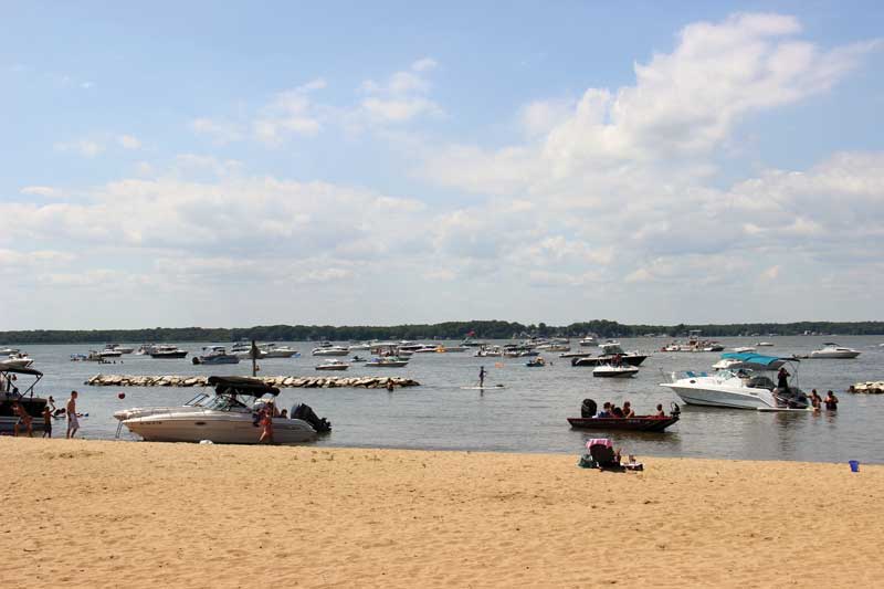 middle bay anchorages