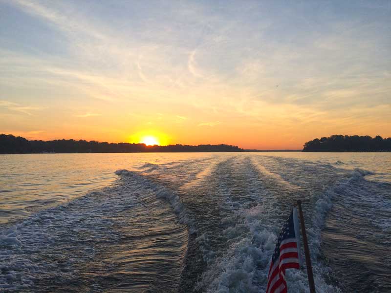 weekend boating excursions