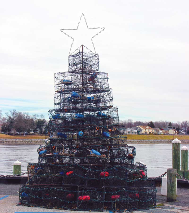 chesapeake bay lighted boat parades