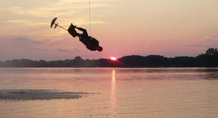 waterskiing