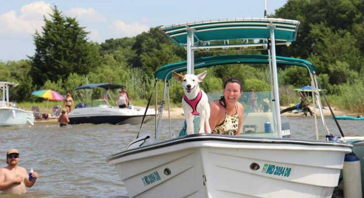 weekend boating excursions