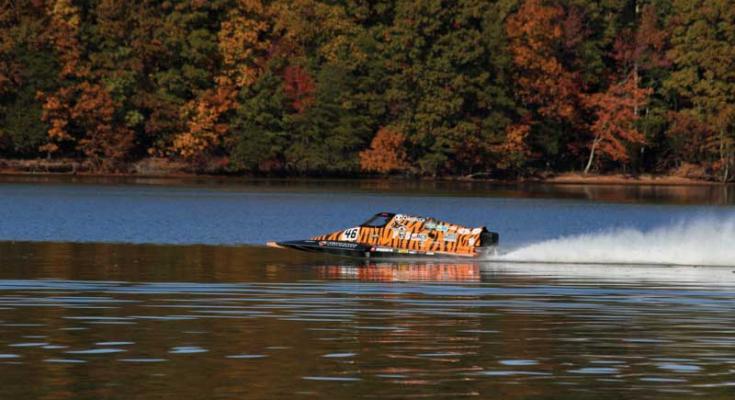 electric speedboat