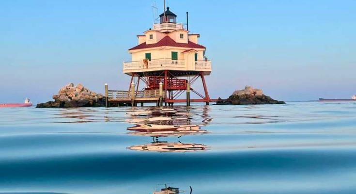 thomas point shoal lighthouse