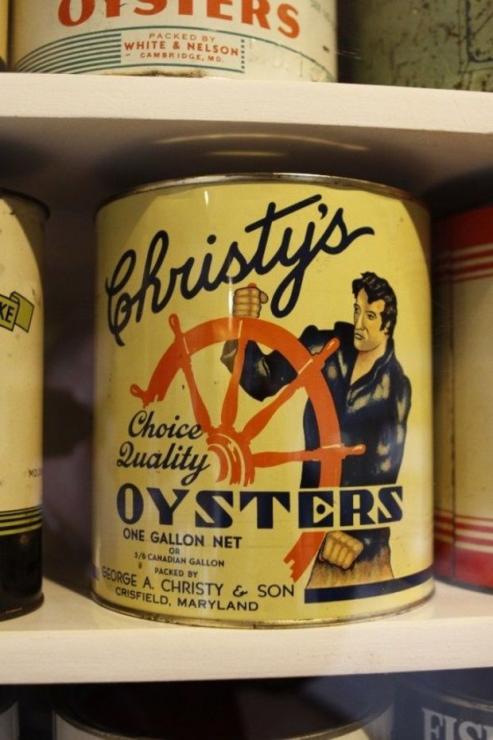 Elvis likes oysters, apparently. Photo by Gary Reich Elvis likes oysters, apparently. Photo by Gary Reich