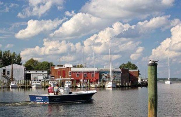 Cambridge waterfront. Photo by Jill Jasuta