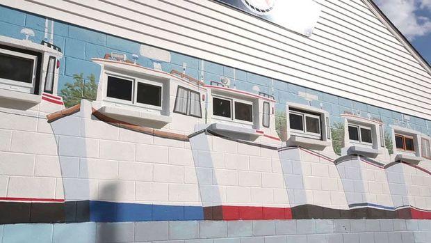 Mural on the Rock Hall Clam House.