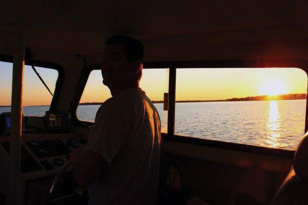 Crisp, fall days make for great cruising weather. Crisp, fall days make for great cruising weather.