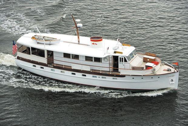 The Washingtonian is a genuine Trumpy, built in 1939. The Washingtonian is a genuine Trumpy, built in 1939.