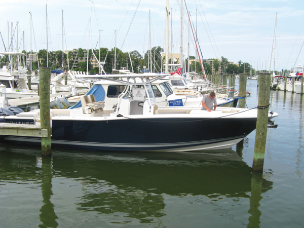 The Southport 33 at rest. The Southport 33 at rest.